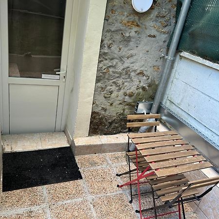 Appartement Avec Terrasse A ロニー＝スー＝ボワ エクステリア 写真