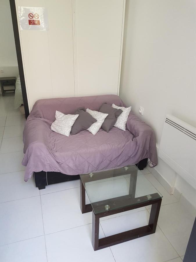 Appartement Avec Terrasse A ロニー＝スー＝ボワ エクステリア 写真